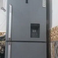 یخچال فروشی