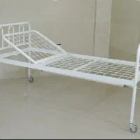 تخت بیمارستانی