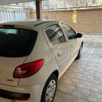 ۲۰۷مدل ۹۹ فرمان برقی،موتور بزرگ