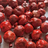 تعدادی انار مناسب شب یلدا