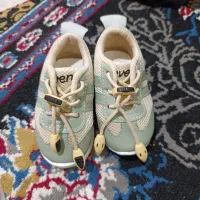 کفش بچه گانه