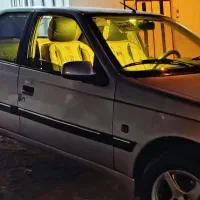 صندلی طرح خلبانی