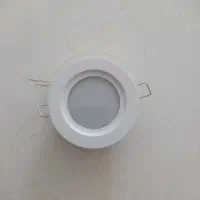 ۱۹ عدد لامپ هالوژن