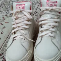 نیم بوت کرم رنگ