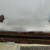 تخت خواب نوجوان