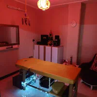 حجامت سیاتیک ماساژصورت فیشال پدیکور رفع درد