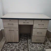 میز تحریر و کار