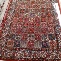 قالی دستباف خشتی