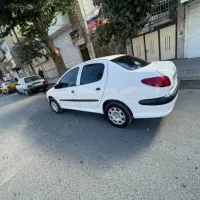 اس دی وی ۸