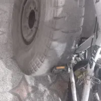 لاستیک عقب نیسان همراه رینگ و تیوب سالم