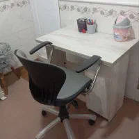 میزتحریر با صندلی