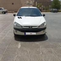 خودرو سواری ۲۰۶ تیپ ۲