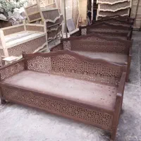 تخت سنتی m/13|مبلمان اداری|اصفهان, هفتون|دیوار