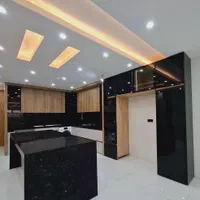 250متری/برندساز/تاپ لوکیشن/مدرن/۲پارکینگ