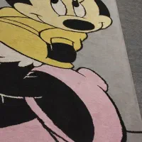 گلیم فرش شش متری اتاق کودک فروش بدلیل مهاجرت