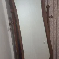 آینه قدی پایه دار