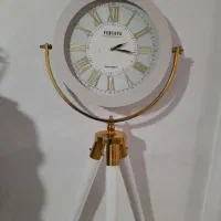 ساعت ایستاده