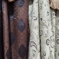 پرده سلطنتی