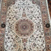 فرش یک متر در ۳ متر