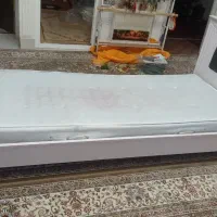 تخت یک نفره