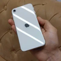 آیفون SE3 2022