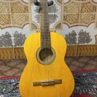 گیتار در حد نو استفاده نشده 3ماهه خریداری شده|گیتار، بیس، امپلیفایر|گرگان, |دیوار