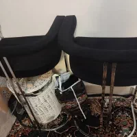 دوعدد صندلی
