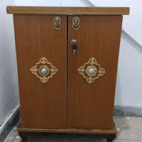 جاکفشی|جاکفشی، کمد، دراور|ایلام, |دیوار