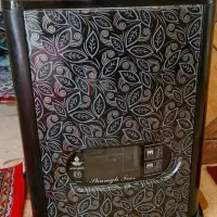 بخاری در حد نو تمیز تمیز تو عکس پیداست