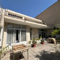 اجاره-ملک-دربستی-با-ویو-بی-نظیر-مادی-و-زاینده-رود