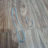 ست دستبند و گردنبند