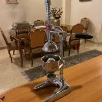 ابمیوه گیری دستی