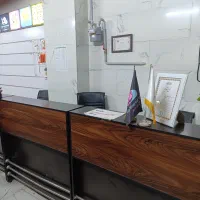 همکار و کار آموز در کافی نت