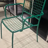 صندلی فلزی فضای باز مناسب کافه و رستوران