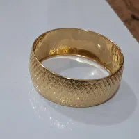 طلا  ۱۵۰ بالای تابلو دره شهر
