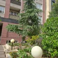 ۹۰متر۲خواب۵۰٪تهاتر با ویلا (عرفان اعتماد)