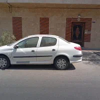 v8 ۲۰۶sdمدل۹۸فنی درحد صفر