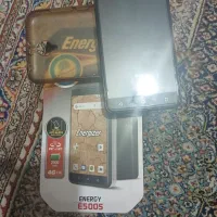 دوعدد گوشی