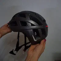 کلاه  دوچرخه چراغ دار
