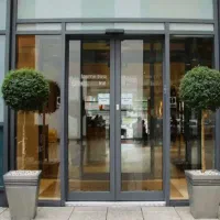 تعمیرجک پارکینگ درب شیشه اتومات کرکره برقی در ریلی