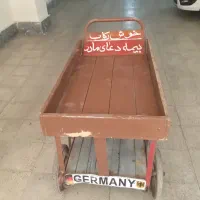 گاری چهار چرخ