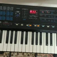 ارگ کیبورد رولند roland E 15
