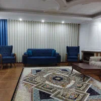 مبل هفت نفره کاملا سالم  ویک عدد کاناپه