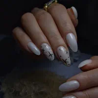 خدمات کاشت و ترمیم ناخن حرفه ای