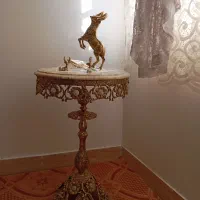 میز برنجی