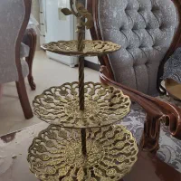 شیرینی‌ خوری برنجی سه طبقه
