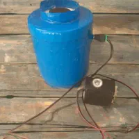 چراغ قوه آب نمکی یکساله