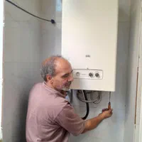 تعمیرات سرویس آبکرمکن بخاری  آیفون سیمکشی لولهکشی