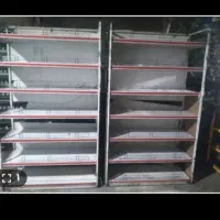 کمد دیواری.