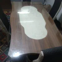 میز غذاخوری